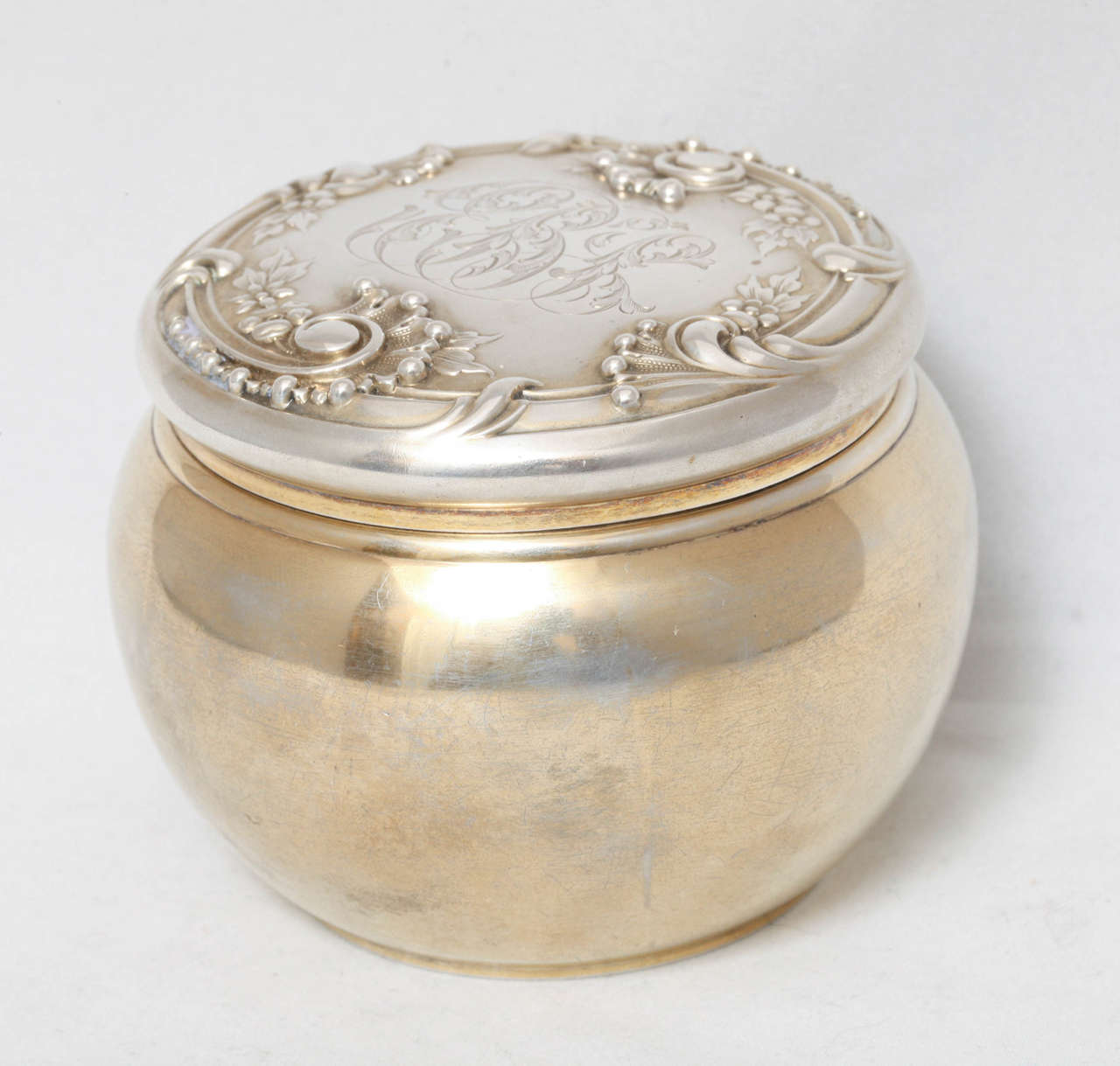 Unusual, Victorian, beautiful, all sterling silver gilt dresser jar, Dominick and Haff, New York, year dated for 1890. Lovely interlocking script monogram (EBS?) in centre of lid that looks like part of the design. Measures: 3