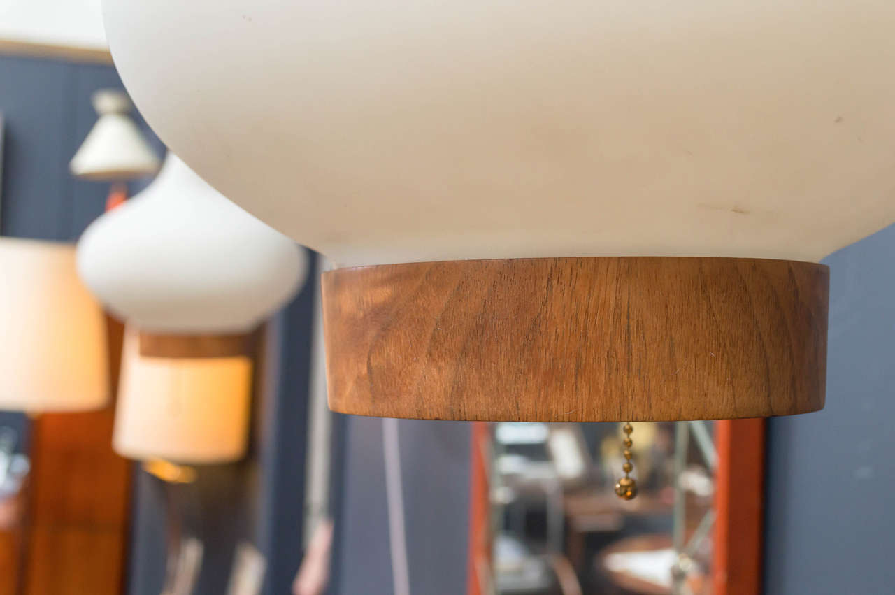 Mid-Century Modern Wall Sconces For Sale at 1stdibs