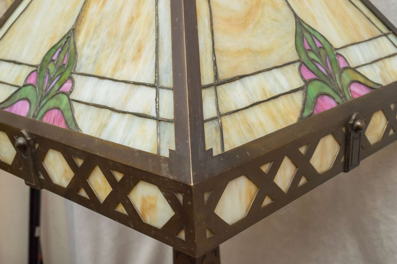 Arts and Crafts Large Arts & Crafts Leaded Glass Panel Lamp