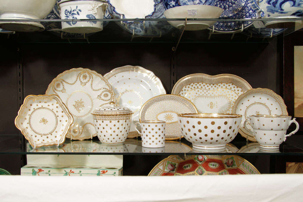 A Collection of White & Gilt 18th and Early 19th Century Porcelains 3