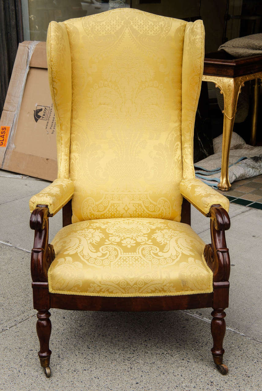 American Classical Very Fine Classical Early-19th Century Boston Lolling Chair