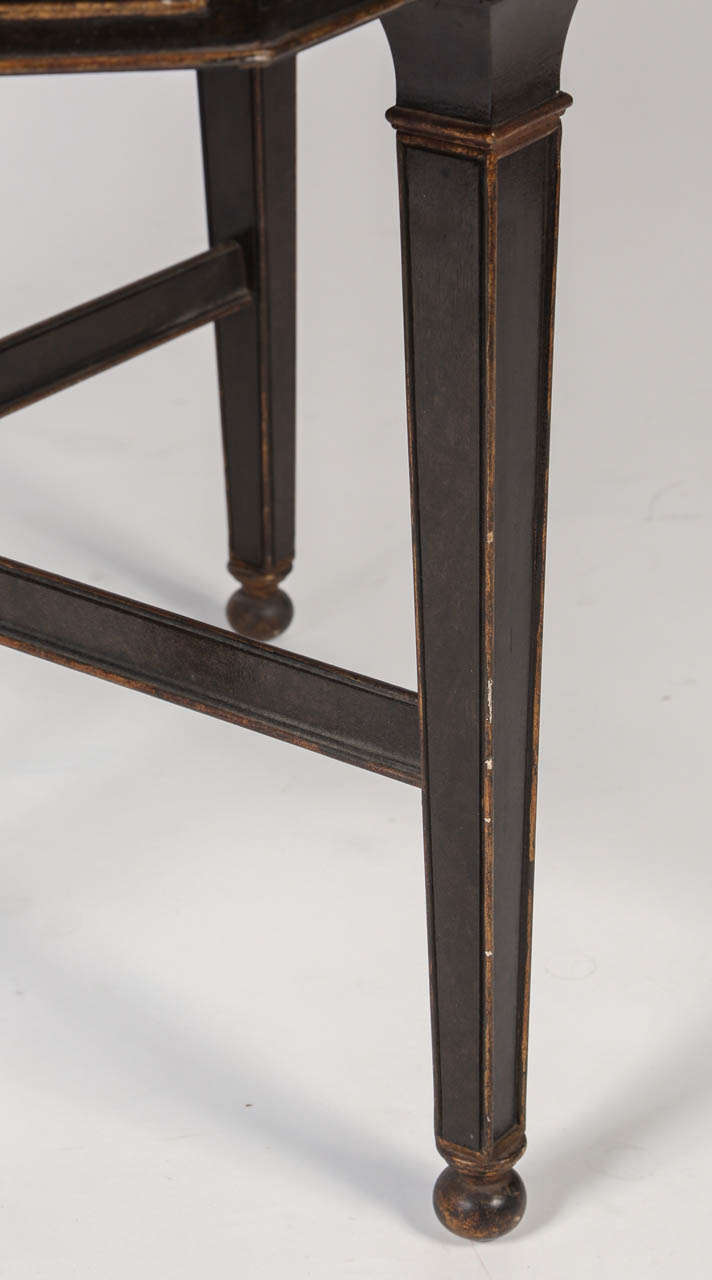 Ebonized and Parcel-Gilt Regency Side Table with Mirrored Top For Sale 3