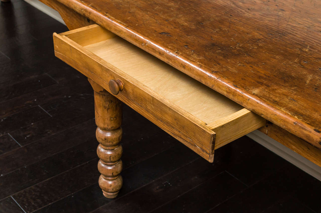 Large-Scale Pine Farm Table, English, circa 1860 For Sale 1