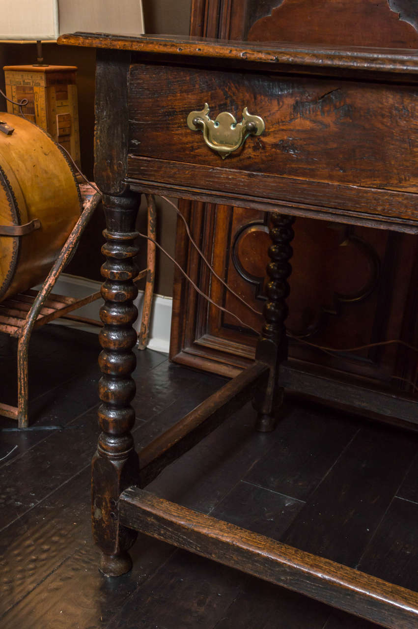English Oak Side Table with Single Drawer and Bobbin Turned Legs, circa 1780 For Sale 1