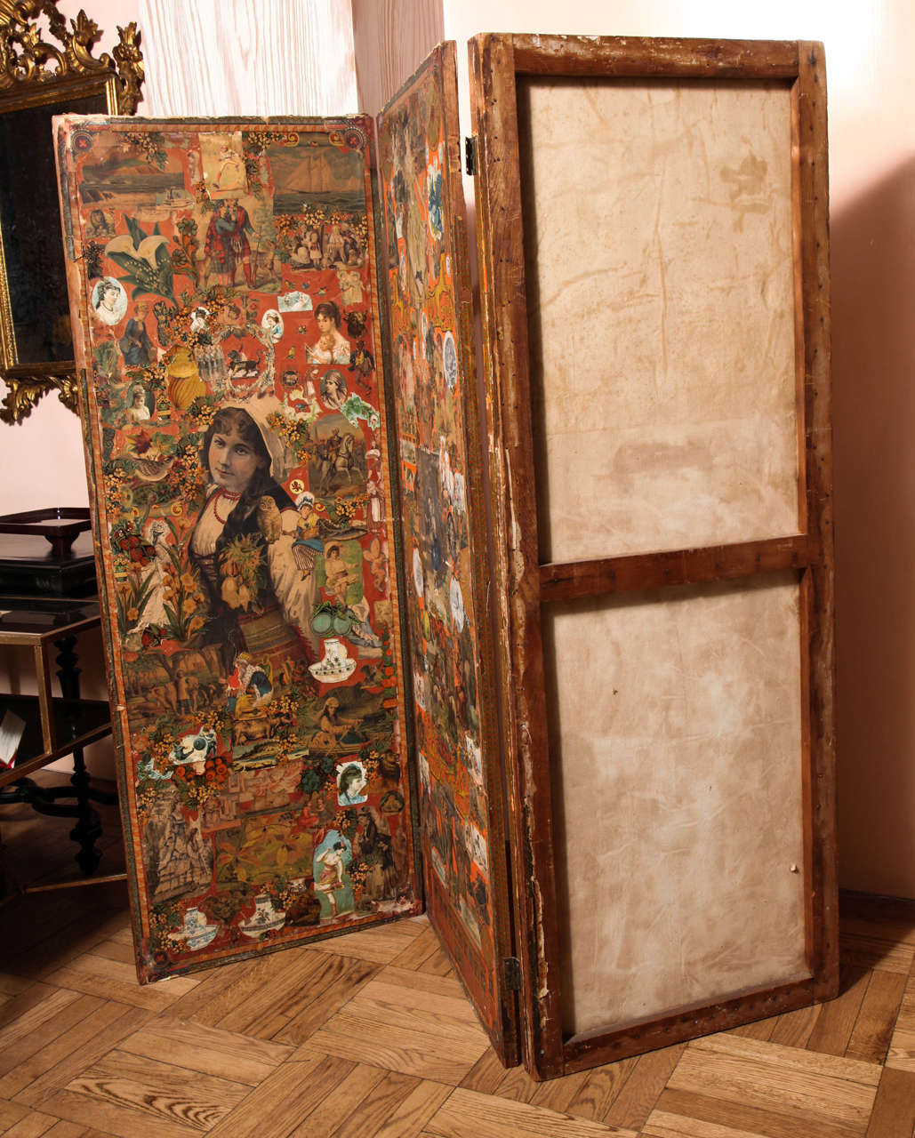 Late 19th Century Victorian Decoupage Four-Panel Screen For Sale 3