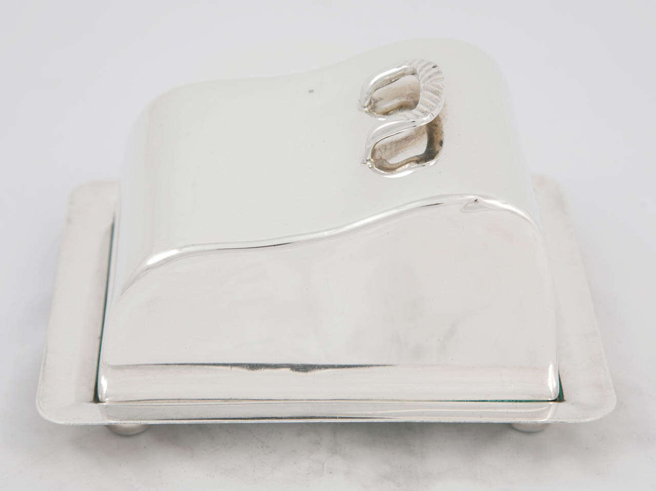 Antique silver plate cheese dish c.1906 with lid and glass rest