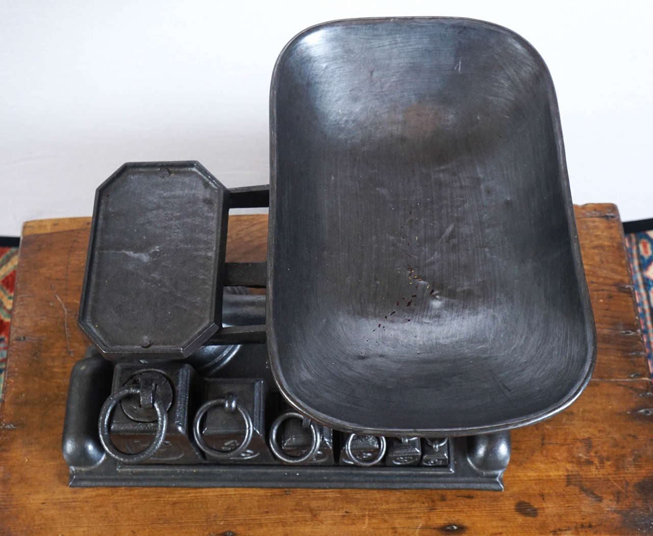 20th Century English Grocery Scale with Complete Set of Weights