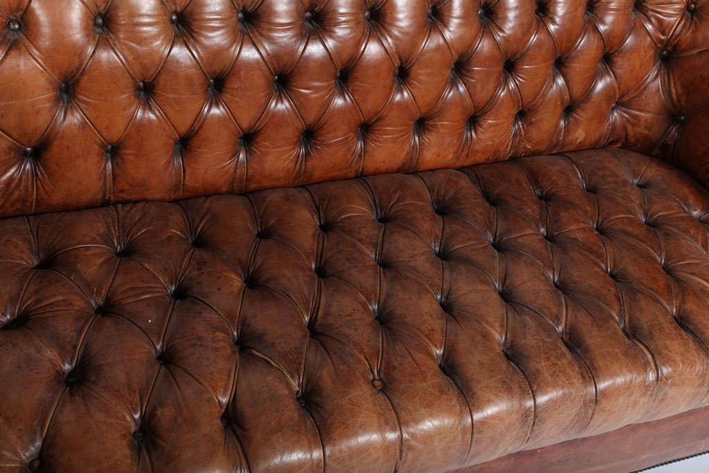Leather Tufted Chesterfield Sofa 2