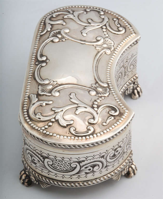 Sterling Silver Footed and Hinged Jewelry Box 4