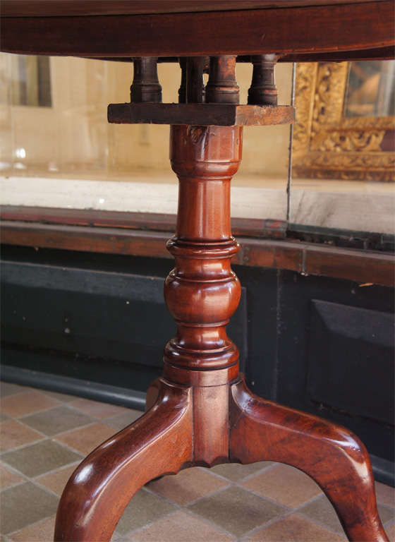 American An 18th Century Pennsylvania Queen Anne Tea Table