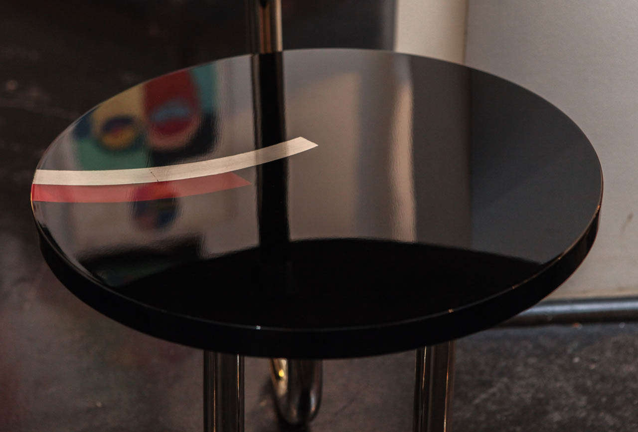 Mid-20th Century Bauhaus / Deco Side Table in Lacquer