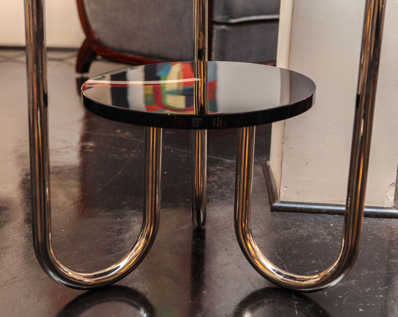 Bauhaus / Deco Side Table in Lacquer 2