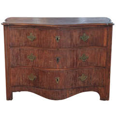 A Curved Front Swedish Chest of Drawers, Early 19th Century