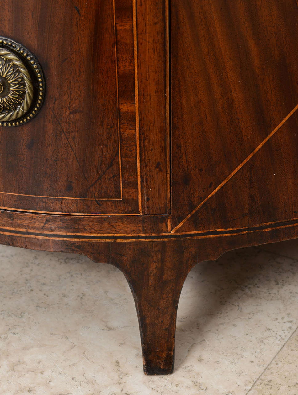 English George III Demilune Commode, 18th Century For Sale 4