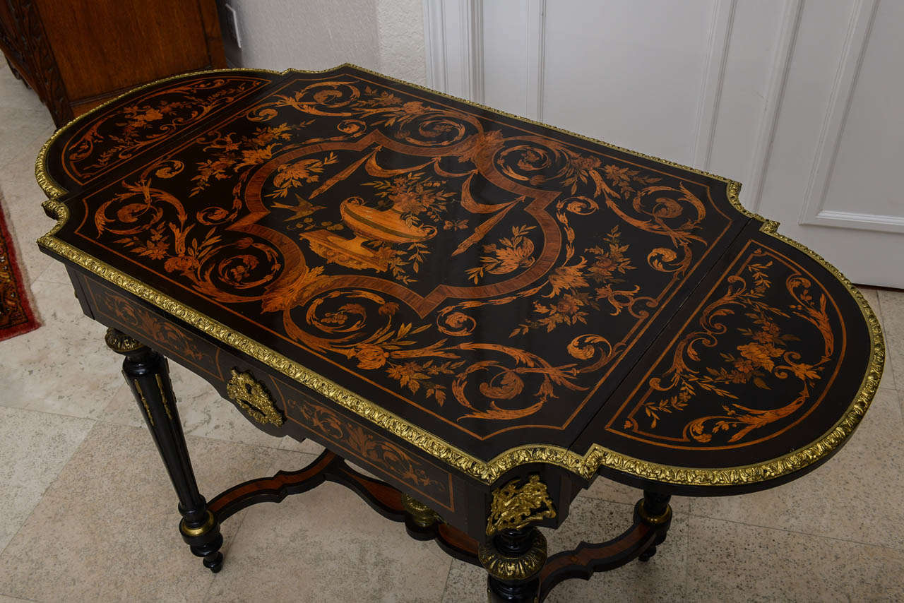 French Drop-Leaf Center Table, Vanity, or Desk from the 19th Century For Sale 2