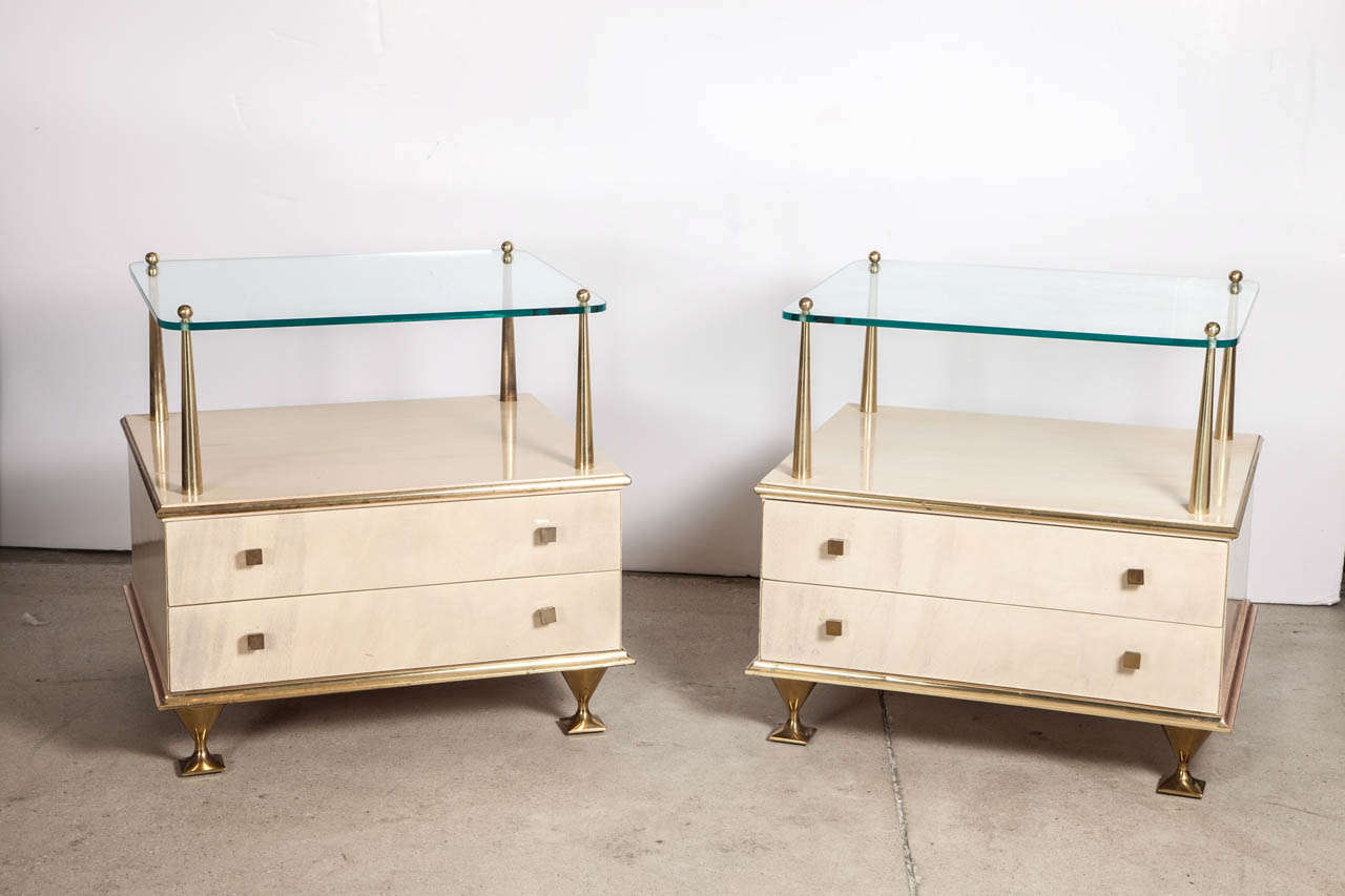 Pair of nightstands 
Light wood and brass and glass tray