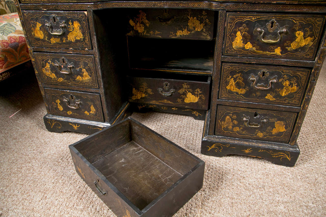 18th-19th Century Chinese Export Chinoiserie Lacquer Decorated Knee Hole Desk 7