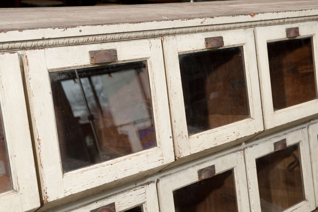 Large Scale Country Store Grain Counter In Good Condition In Toronto, ON