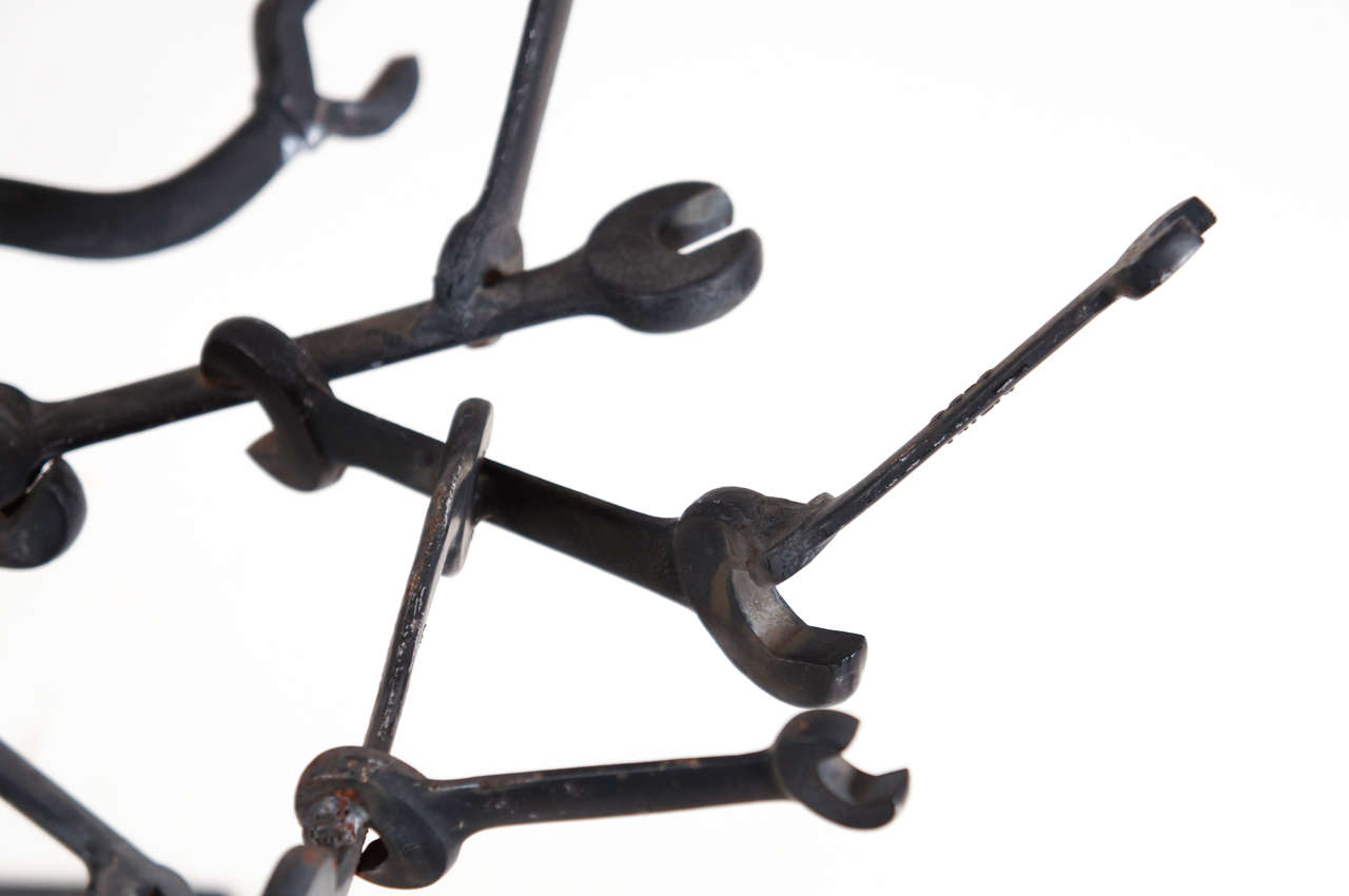 putti monkey wrench