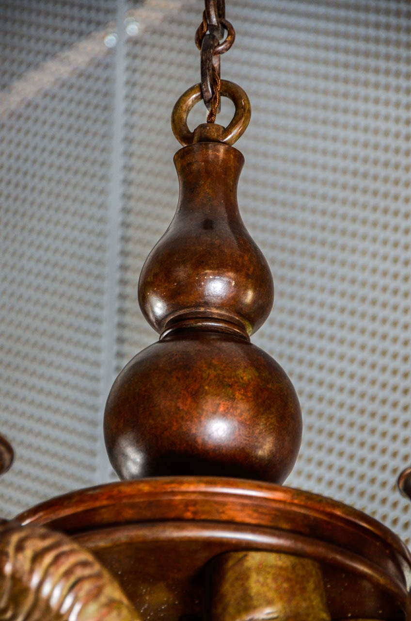 Fine XX secolo Coppia di lampadari con corna in bronzo in vendita