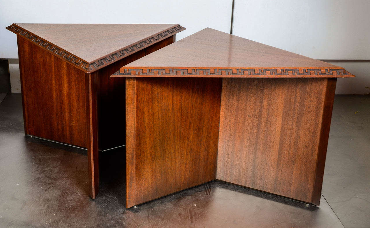 Set of Three Tables by Frank Lloyd Wright In Excellent Condition In Bois-Colombes, FR