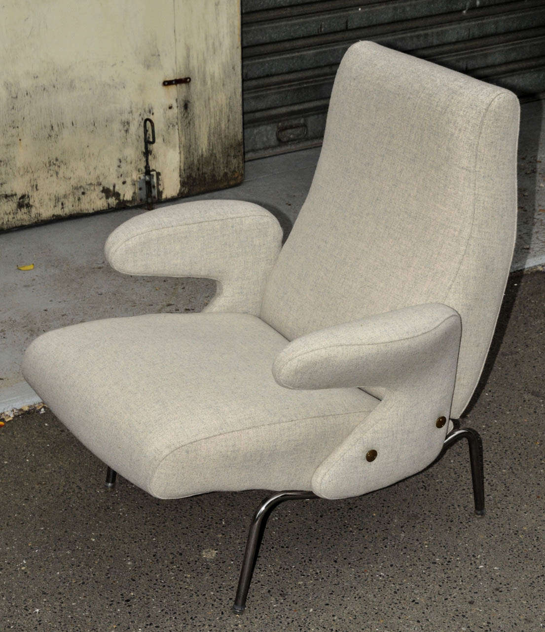 Italian Pair of 1954 Armchairs by Eugenio Carboni For Sale