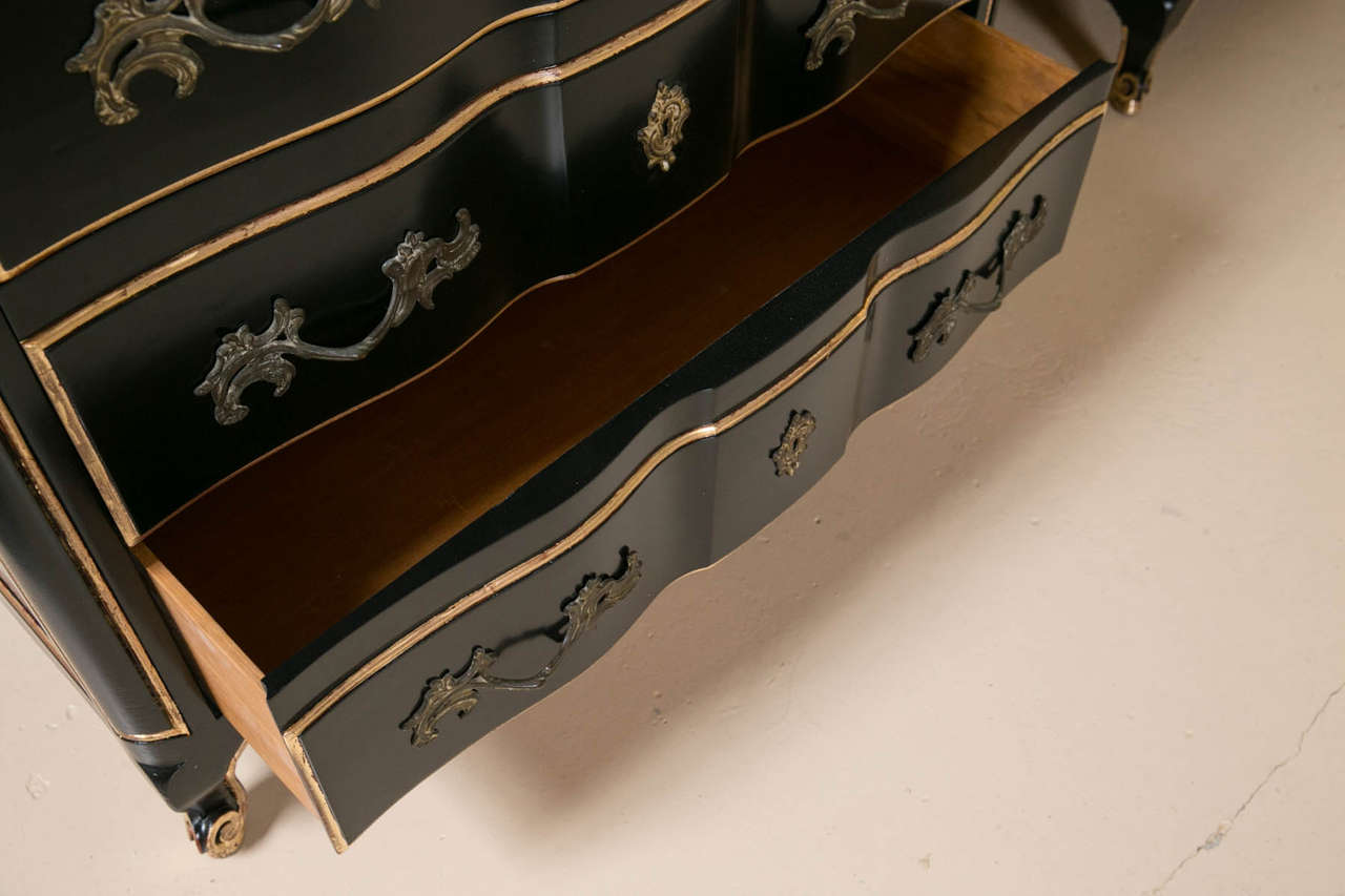 Pair of Ebonized and Gilt Gold Louis XV Style Commode Chests In Good Condition In Stamford, CT