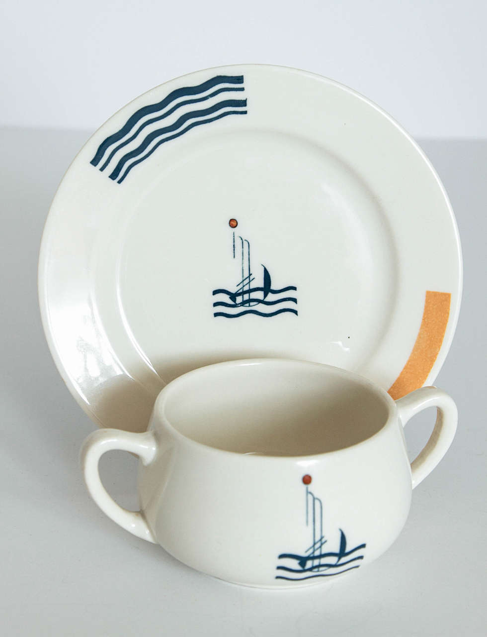 Ceramic Art Deco S.S. Leviathan Two-Piece Matched Pairs Serveware, Eugene and Lee Schoen For Sale