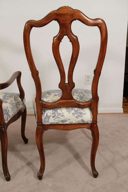 Set of 8 Cherry Wood Dining Chairs in White and Blue Toile 2