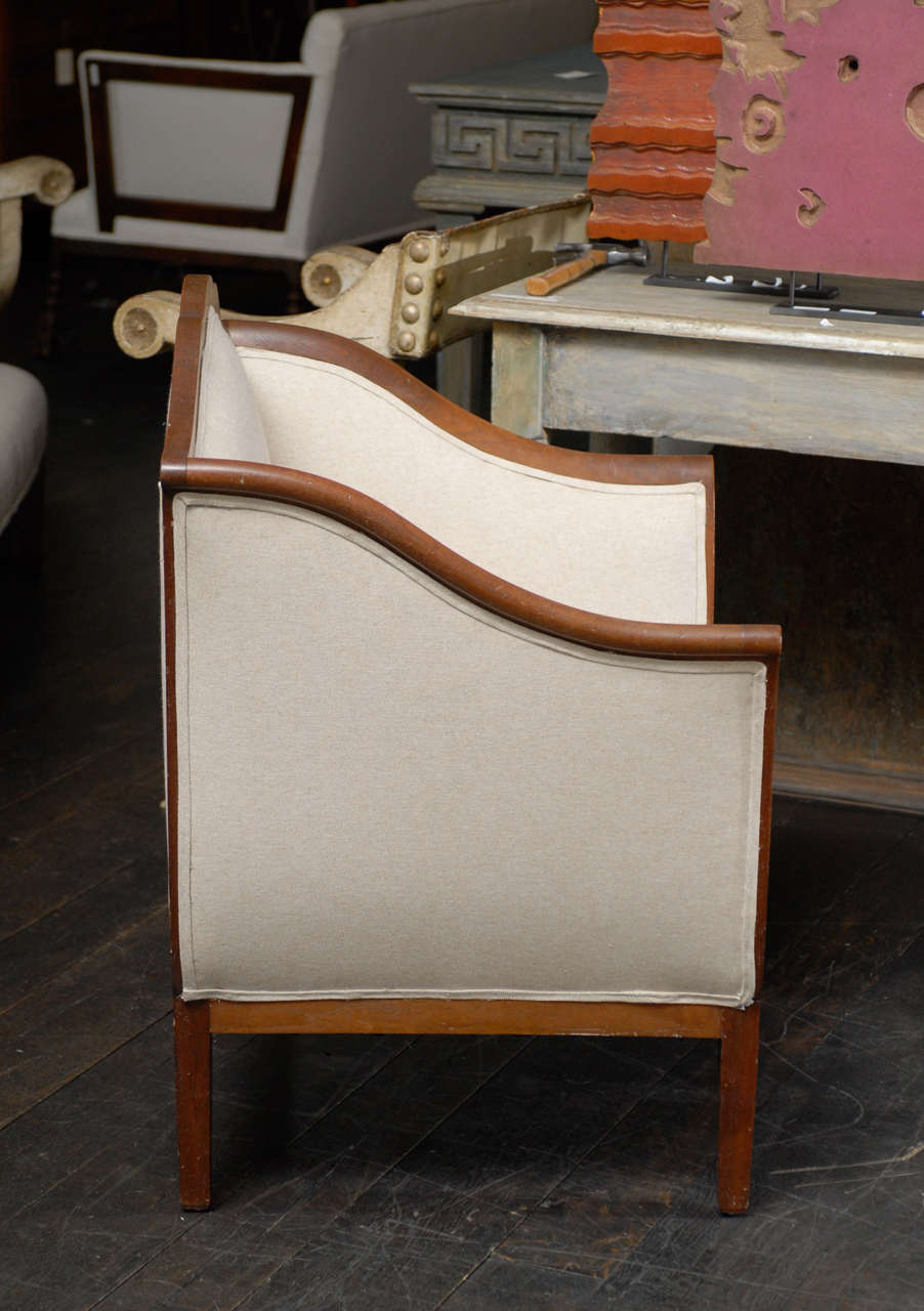 An Italian Walnut Upholstered Club Armchair/Accent Chair, Early 20th C. 1