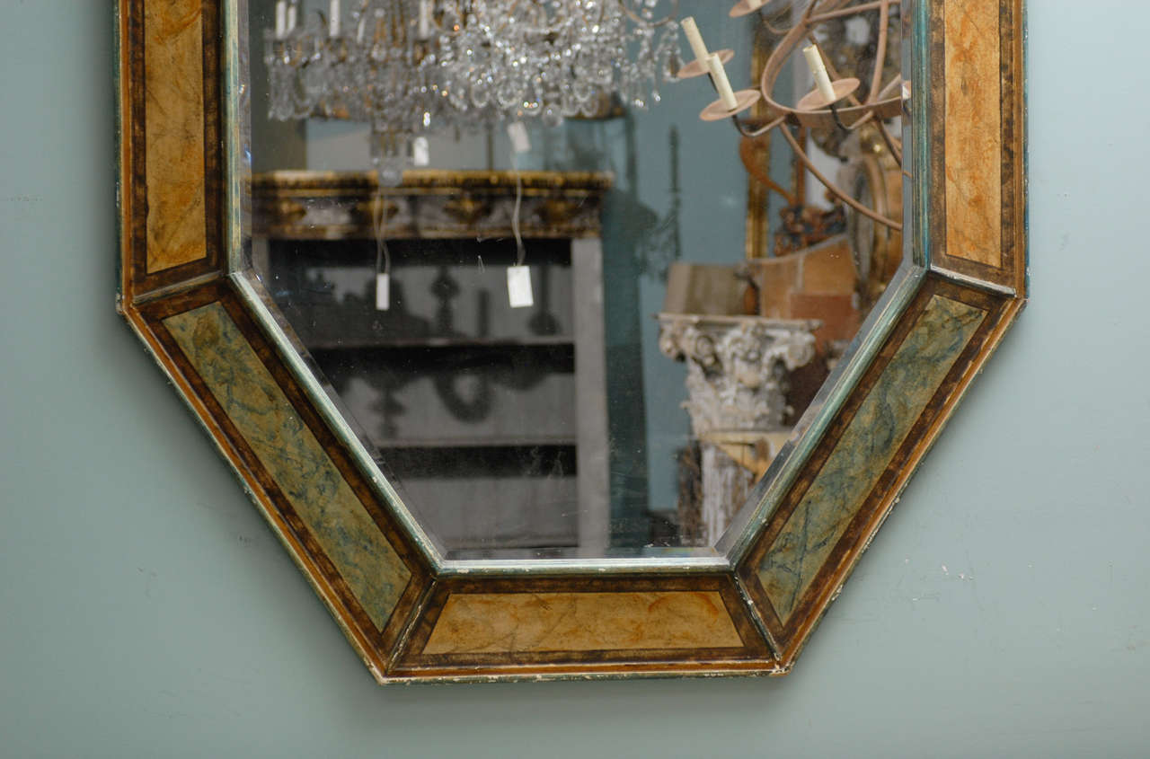 An Italian Octagonal Mirror In Good Condition In Atlanta, GA