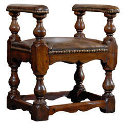 Early English Bench of Leather and Oak with Arms