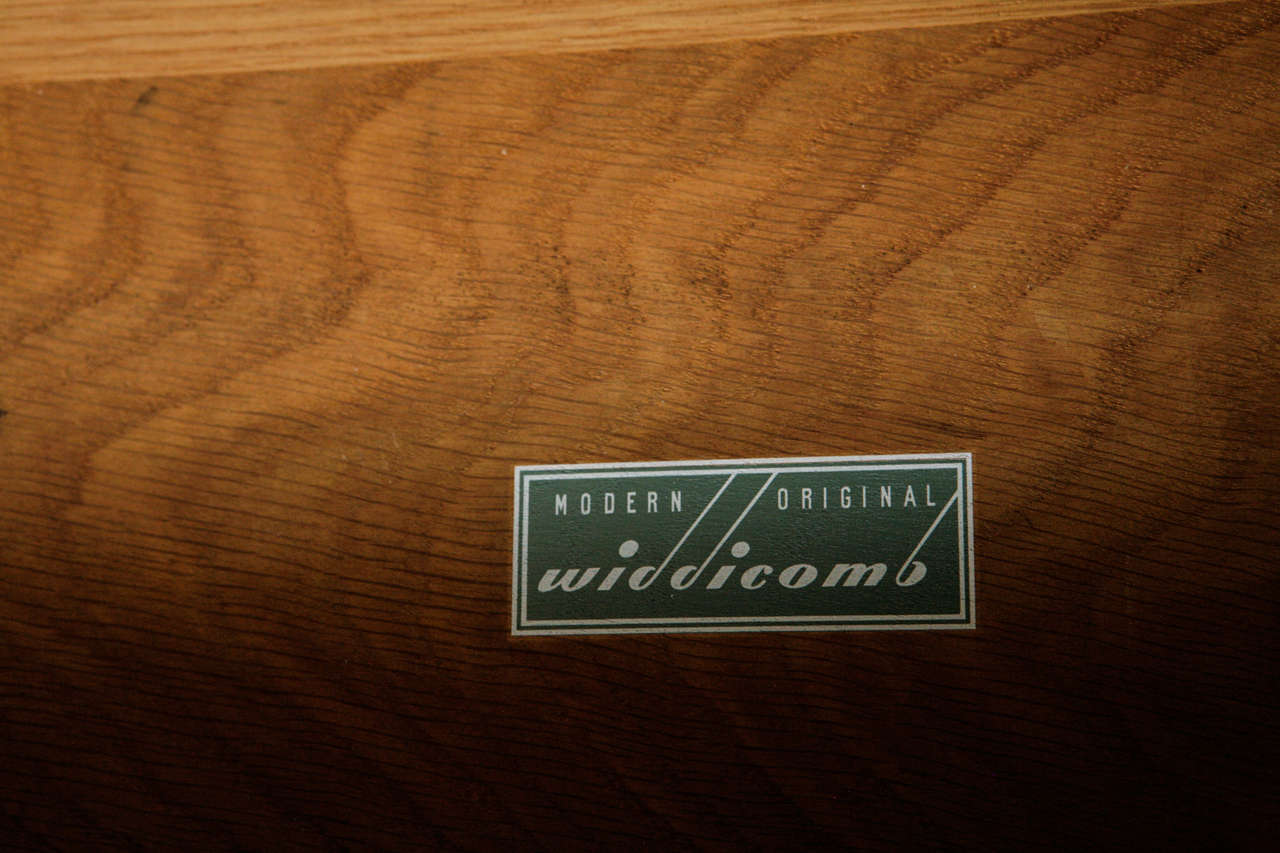 Walnut Dresser by T.H. Robsjohn-Gibbings for Widdicomb 3