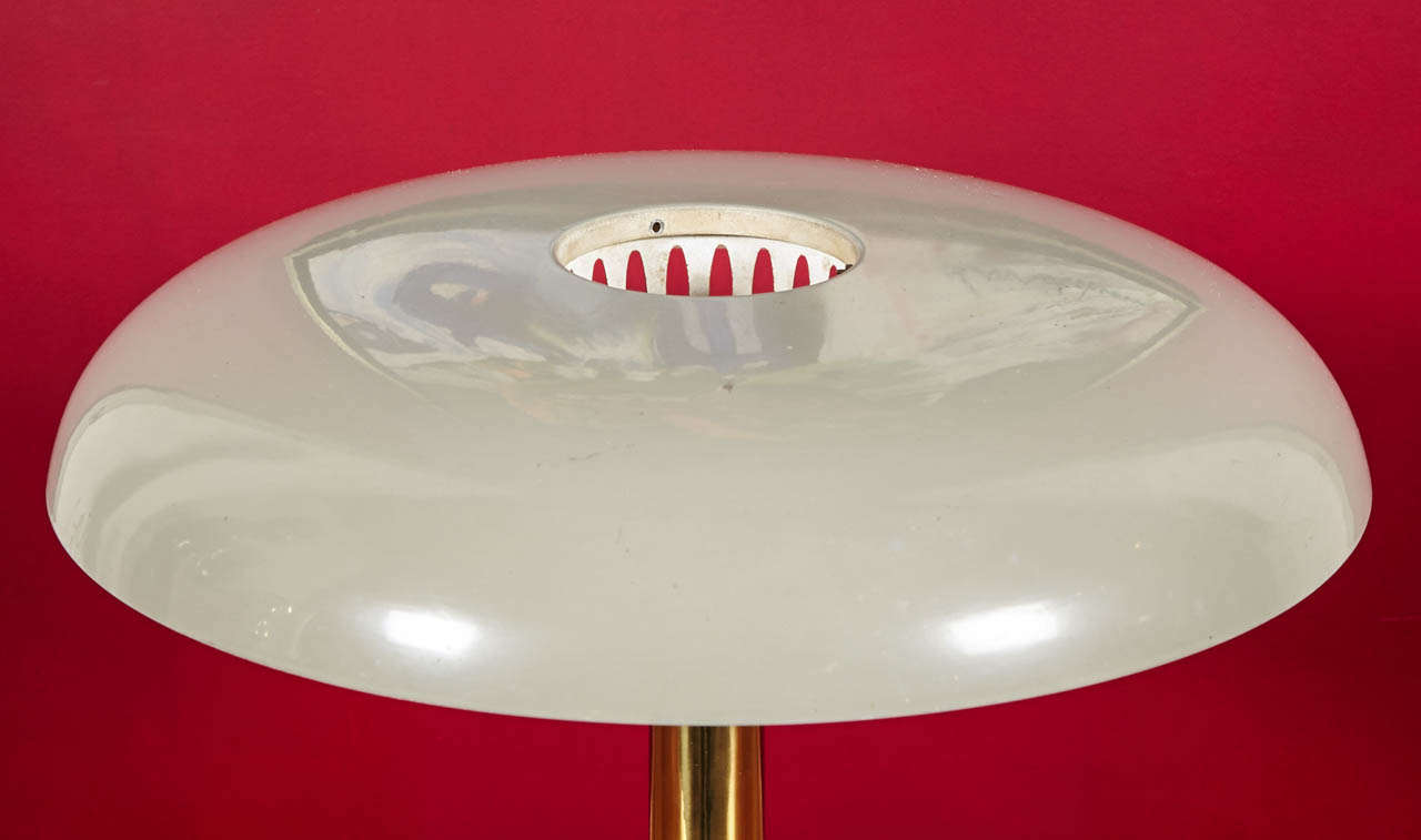 Italian Sublime Table Lamp in the Style of Fontana Arte, 1970's For Sale