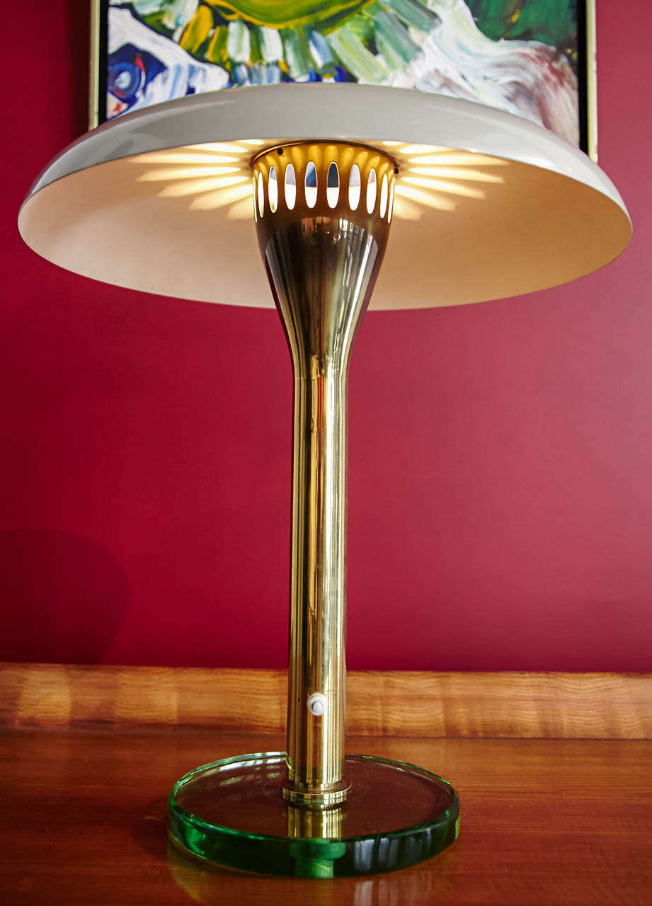 Sublime Table Lamp in the Style of Fontana Arte, 1970's For Sale 2