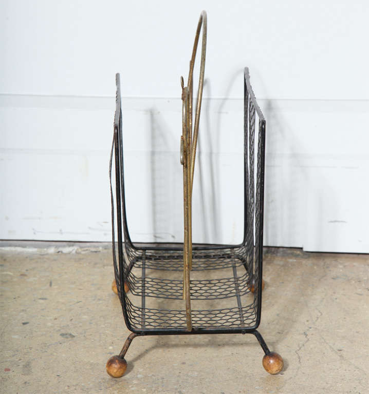 American 1950s Metal Mesh and Brass Abstract Bird Magazine Stand