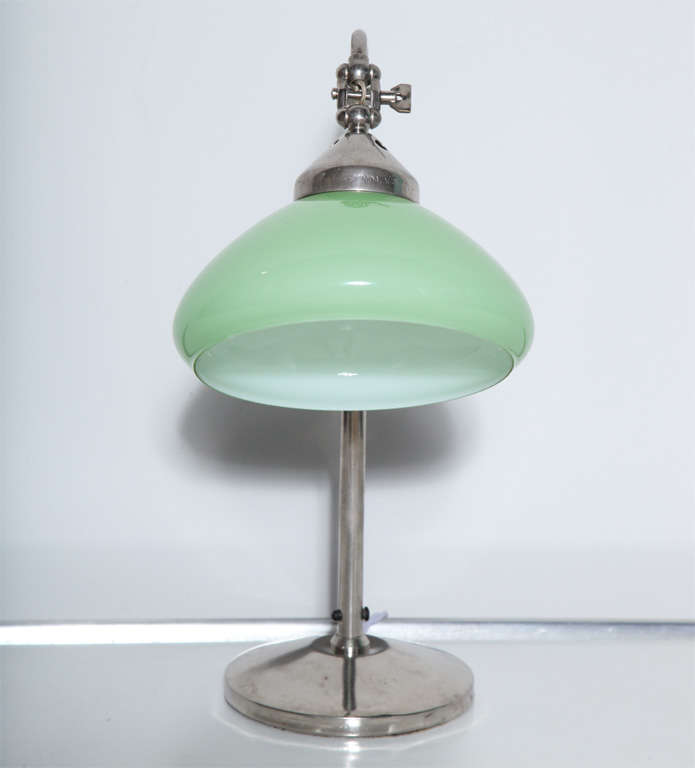 Italian Bank Table Lamp in Nickel Plate with Jadeite Cased Glass Shade, 1940s  1