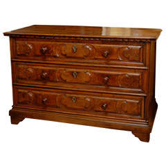 18thc Tuscan Three Drawer Carved Walnut Commode