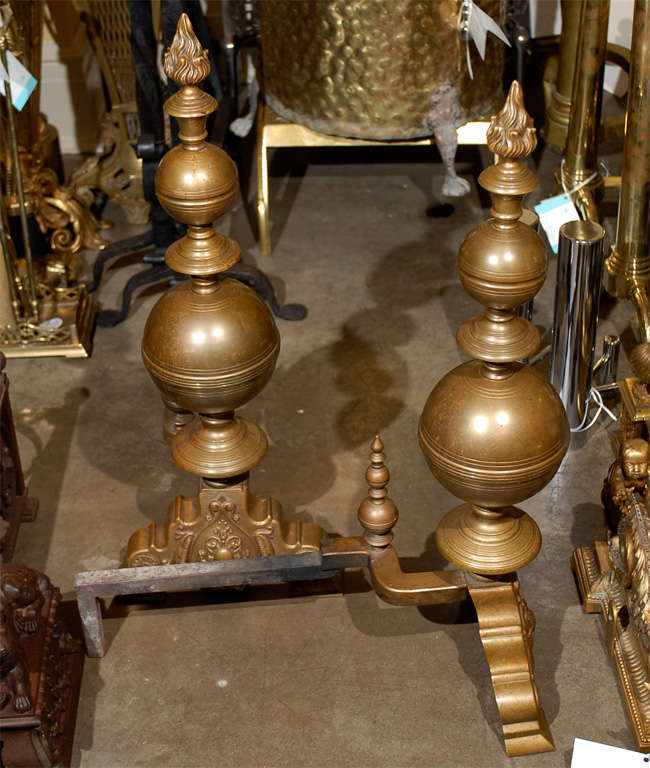 Pair of 19th Century Large Brass Andirons with Flame Finials In Good Condition For Sale In Atlanta, GA