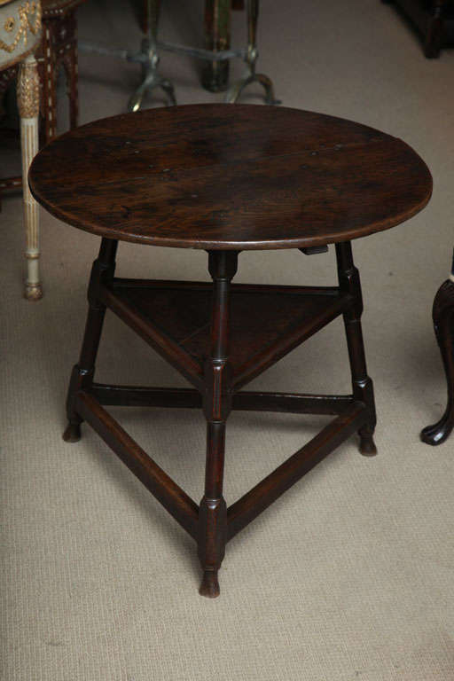 Early 18th c. Welsh Oak Cricket Table