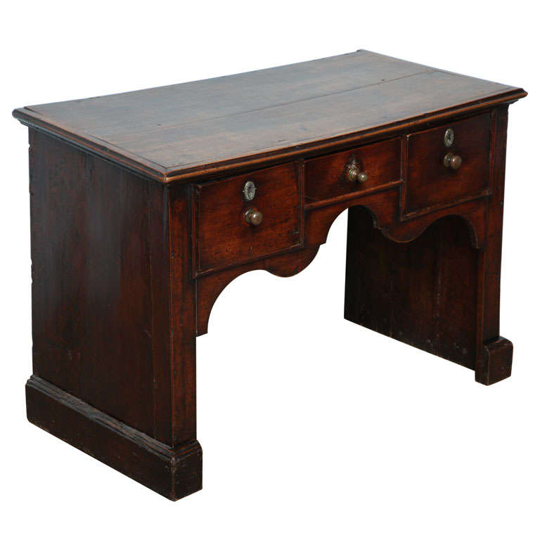 18th c. English Solid-Side Fruitwood Lowboy For Sale