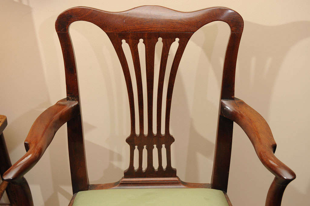 Georgian Mahogany Armchair with drop seat For Sale 2