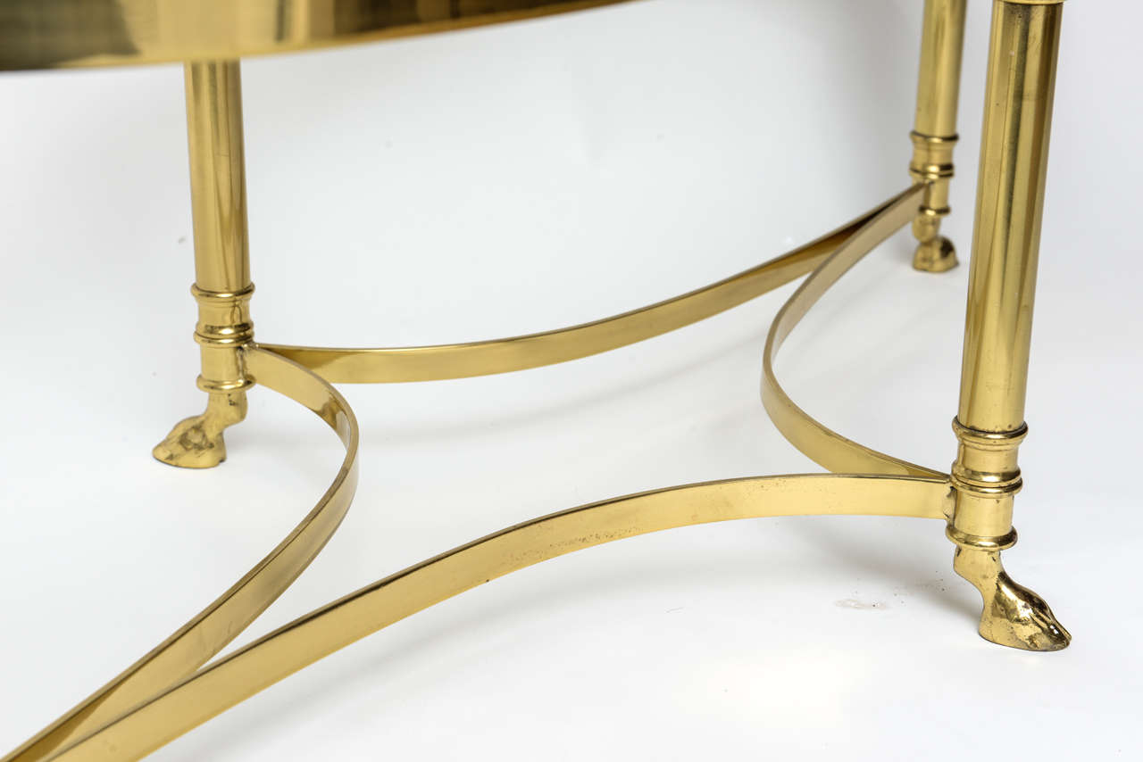 Oval Brass Coffee Table with Mirrored Rim Glass Top In Good Condition In West Palm Beach, FL