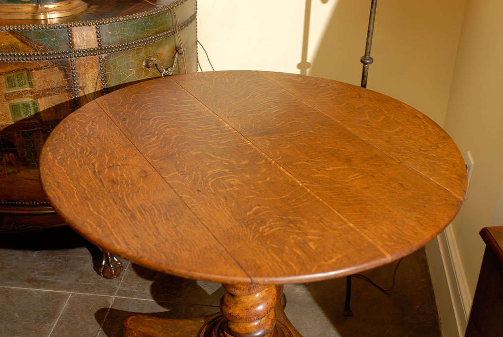 Round English Pedestal Table 2