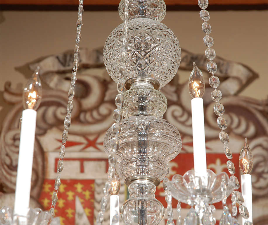 Large, Georgian Style Chandelier In Good Condition For Sale In Newport Beach, CA
