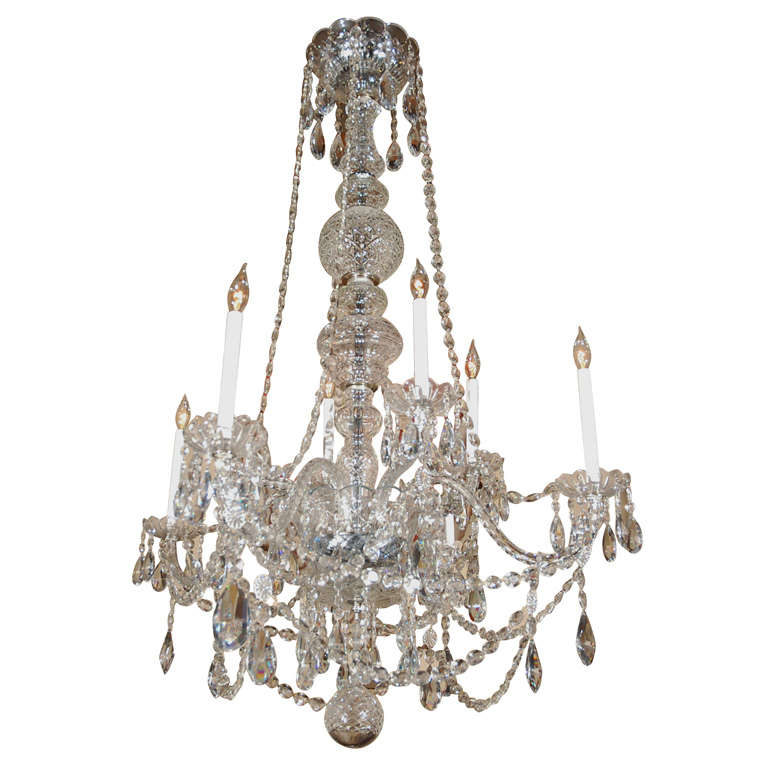 Large, Georgian Style Chandelier For Sale