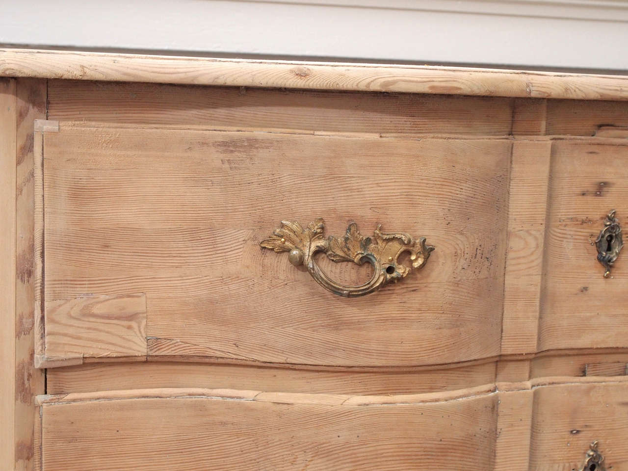 18th Century Danish Chest In Good Condition For Sale In New Orleans, LA