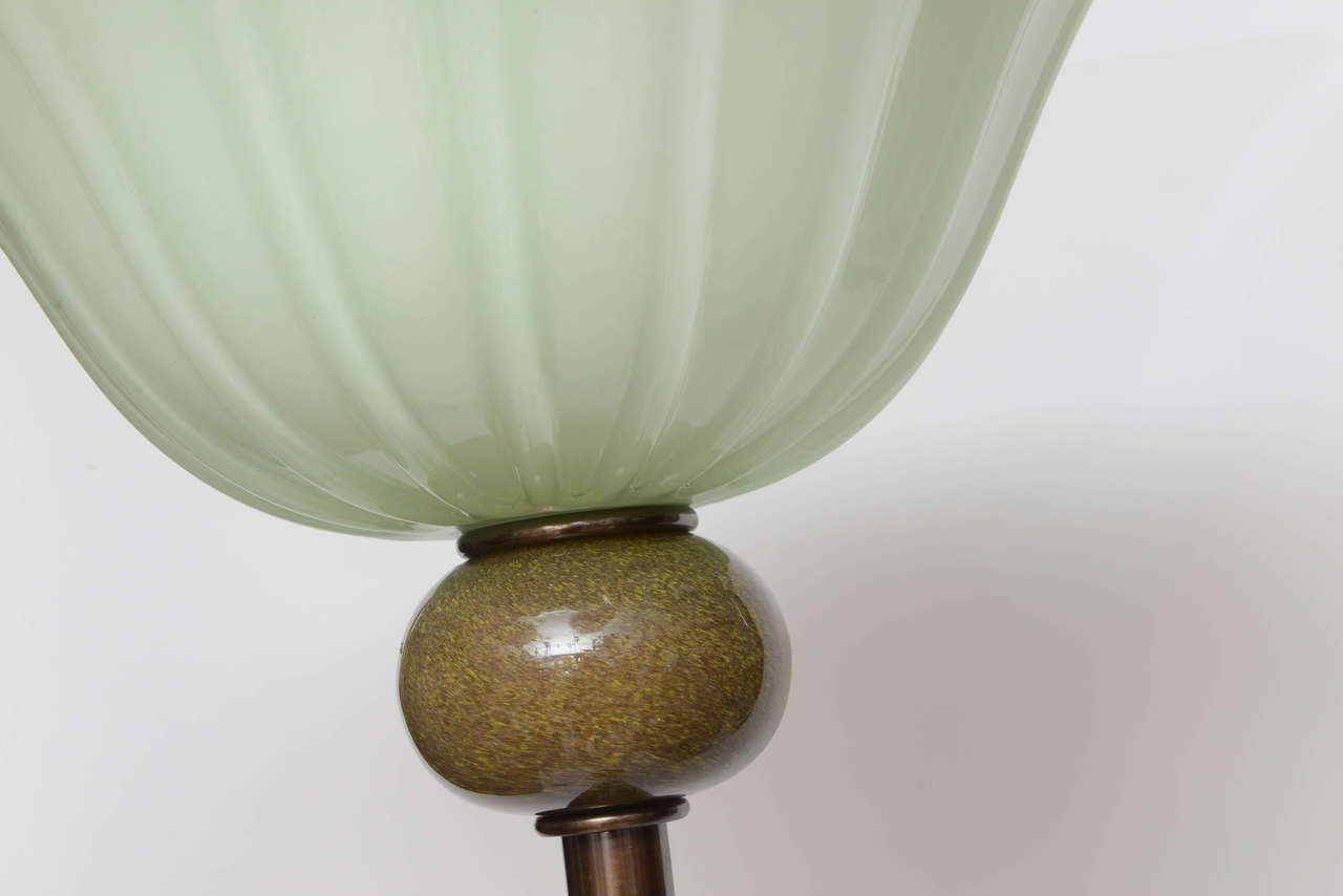 Murano Floor Lamp designed by Barovier & Toso, Mid Century In Good Condition For Sale In West Palm Beach, FL