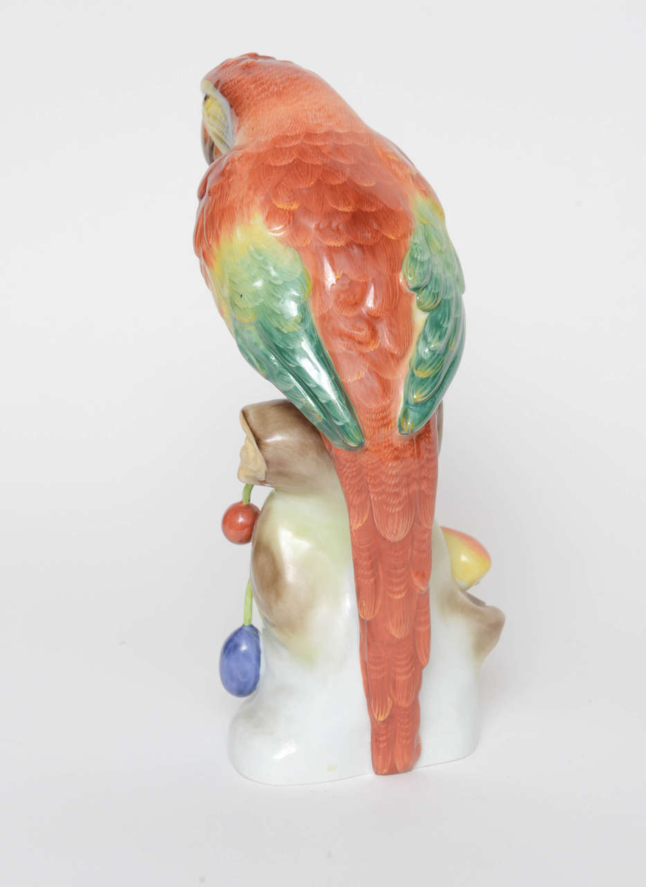 Herend Porcelain Parrot on a Stump, 20th Century For Sale 5