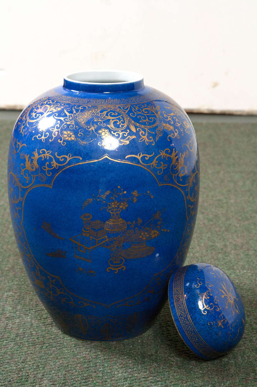 Ceramic Qing Dynasty, 1644-1912 Chinese Jars